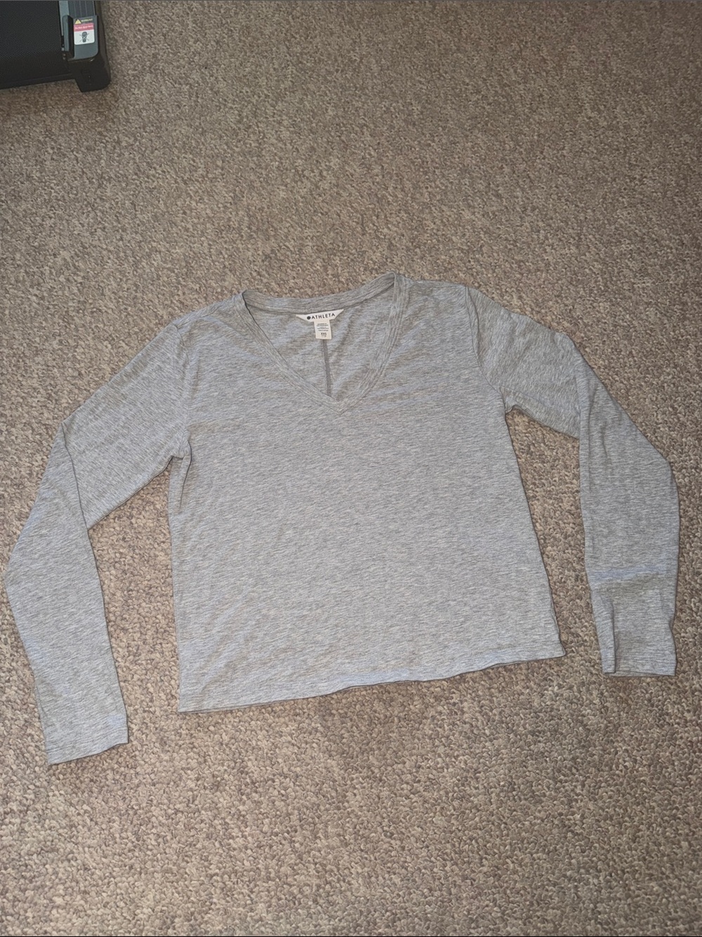 Athleta Heather Gray Long Sleeve V-Neck Tee